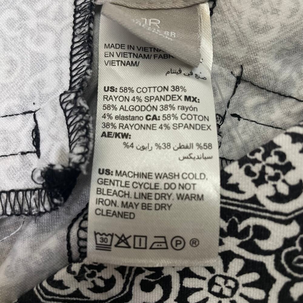 Chico's | Women's Black/White Pattern Fabulously Slimming Leggings | Size: 10 - Picture 8 of 8